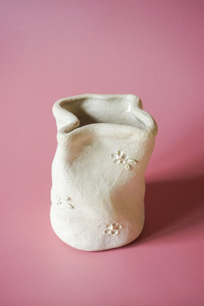 Vase artisanal brute en grès chamotté